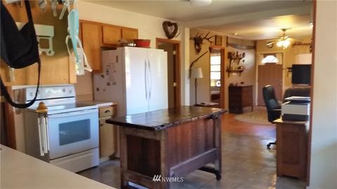808 SE Front St, Winlock, WA 98596 photo 5