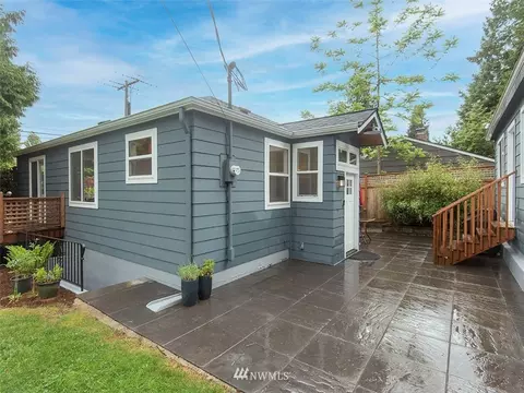 8827 15th Ave NE, Seattle, WA 98115 photo 26