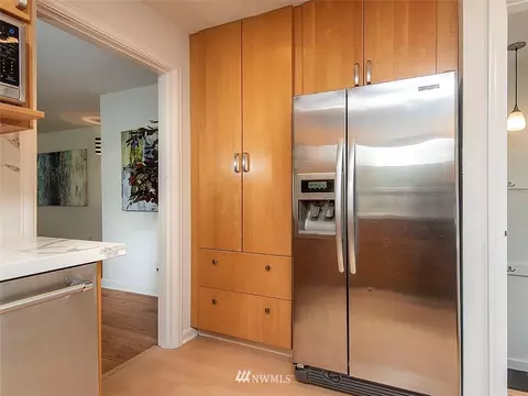 8827 15th Ave NE, Seattle, WA 98115 photo 13