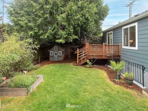 8827 15th Ave NE, Seattle, WA 98115 photo 27