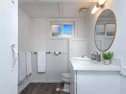 8827 15th Ave NE, Seattle, WA 98115 photo 21