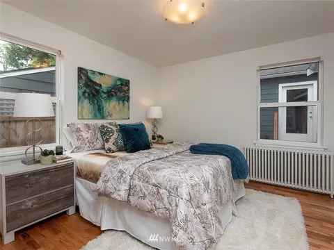 8827 15th Ave NE, Seattle, WA 98115 photo 9