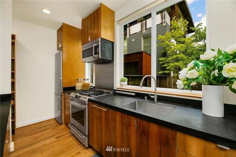 1806 E John St, Seattle, WA 98112 photo 11