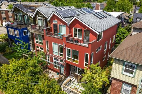 1806 E John St, Seattle, WA 98112 photo 1