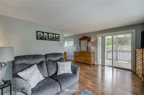 17403 Gravenstein Rd, Bothell, WA 98012 photo 9