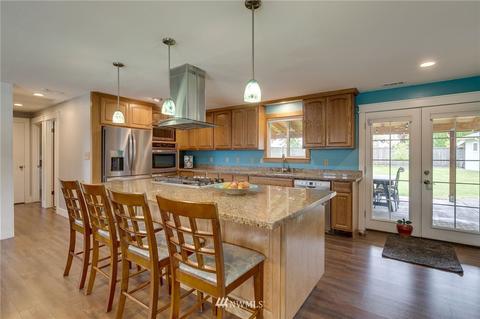 17403 Gravenstein Rd, Bothell, WA 98012 photo 8