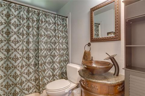 17403 Gravenstein Rd, Bothell, WA 98012 photo 16