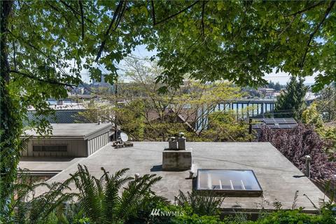 2525 Boyer Ave E, Seattle, WA 98102 photo 23