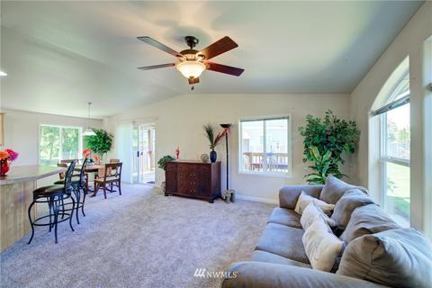 17702 147 Ave E, Orting, WA 98360 photo 4