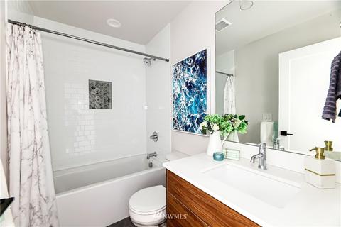2838 E Spring St, Seattle, WA 98122 photo 13