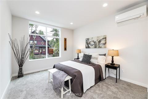 2838 E Spring St, Seattle, WA 98122 photo 10