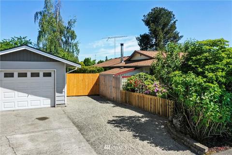 2425 Paramount Dr, Enumclaw, WA 98022 photo 28