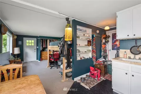 1823 Broadway E, Seattle, WA 98102 photo 8