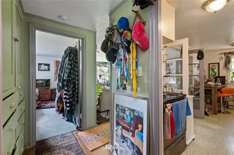 1823 Broadway E, Seattle, WA 98102 photo 5
