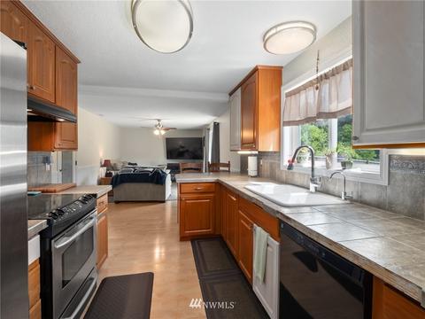 7706 211th St E, Spanaway, WA 98387 photo 18