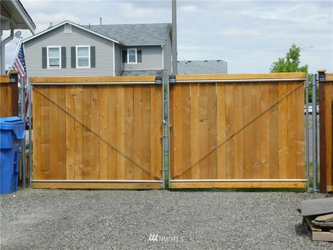 204 Voss St NE, Orting, WA 98360 photo 8