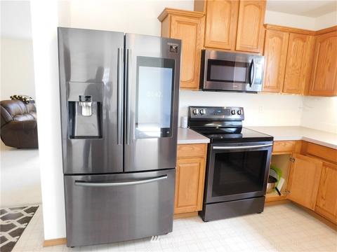 204 Voss St NE, Orting, WA 98360 photo 11