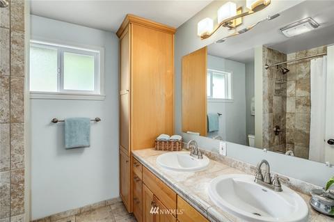 21910 1st Pl W, Bothell, WA 98021 photo 13