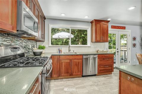 21910 1st Pl W, Bothell, WA 98021 photo 10