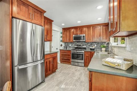 21910 1st Pl W, Bothell, WA 98021 photo 9