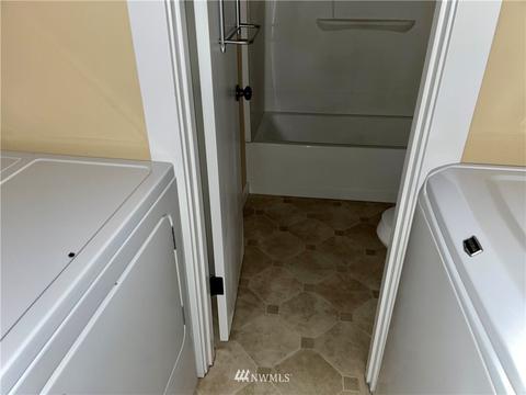 19301 Crescent Dr E, Spanaway, WA 98387 photo 23