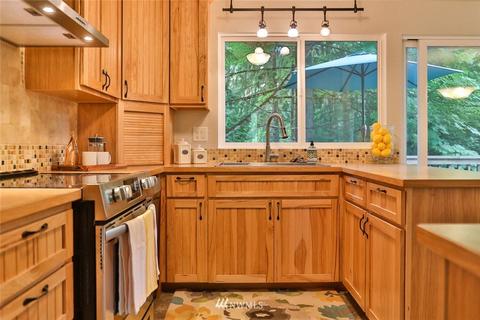 1933 169th Pl SE, Bothell, WA 98012 photo 13