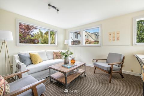 504 N 68th St, Seattle, WA 98103 photo 15