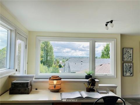 504 N 68th St, Seattle, WA 98103 photo 17