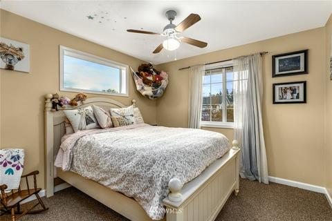 14703 147th St E, Orting, WA 98360 photo 12