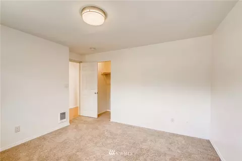 2010 60th St SE, Everett, WA 98203 photo 16