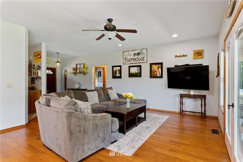 370 E Wilson Way, Grapeview, WA 98546 photo 7