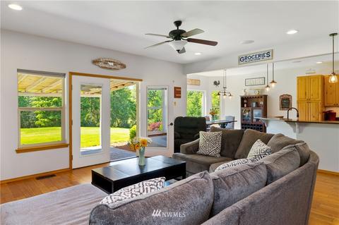 370 E Wilson Way, Grapeview, WA 98546 photo 5