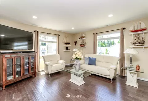 1620 203rd St E, Spanaway, WA 98387 photo 5