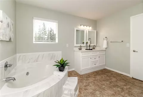 1620 203rd St E, Spanaway, WA 98387 photo 29