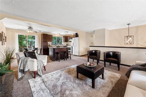 22500 1st Pl W, Bothell, WA 98021 photo 4