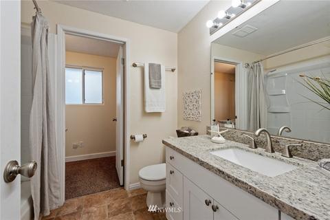 22500 1st Pl W, Bothell, WA 98021 photo 10
