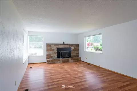 218 Mountain Circle Dr, Sumner, WA 98390 photo 10