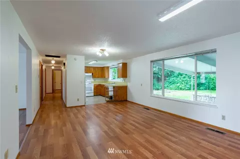 218 Mountain Circle Dr, Sumner, WA 98390 photo 4