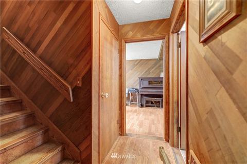 767 Warner Ave E, Enumclaw, WA 98022 photo 19