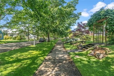 2227 Mcdougall Ave, Everett, WA 98201 photo 2