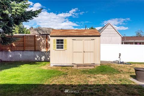 1312 Ormiston, Wenatchee, WA 98801 photo 5
