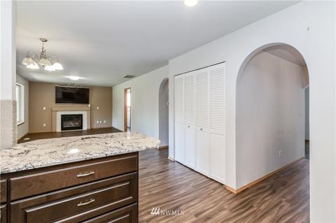 10816 25th Dr SE, Everett, WA 98201 photo 5