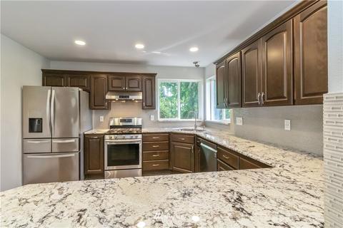 10816 25th Dr SE, Everett, WA 98201 photo 10