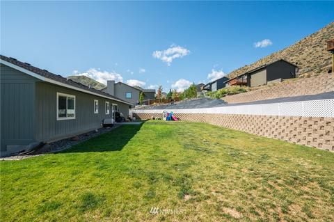 2157 Citation Loop, Wenatchee, WA 98801 photo 10