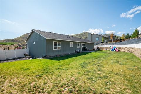 2157 Citation Loop, Wenatchee, WA 98801 photo 9