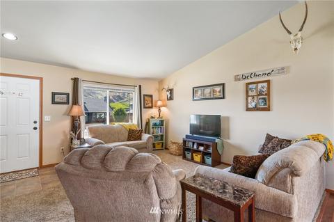 2157 Citation Loop, Wenatchee, WA 98801 photo 16