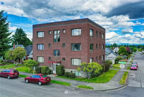 2331 Rockefeller Ave, Everett, WA 98201 photo 1