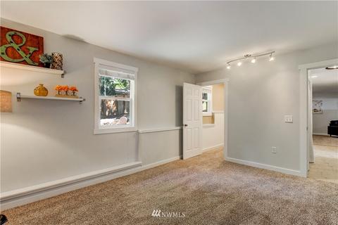 21828 Meridian Ave S, Bothell, WA 98021 photo 24
