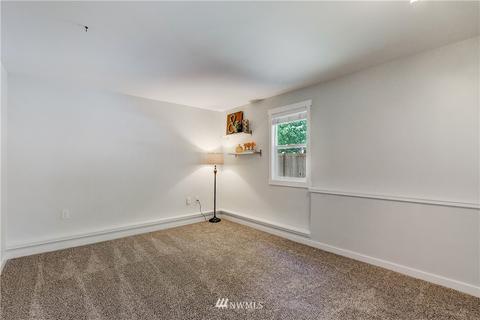 21828 Meridian Ave S, Bothell, WA 98021 photo 23