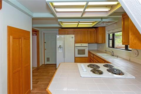 41 E Cedar St, Belfair, WA 98528 photo 16